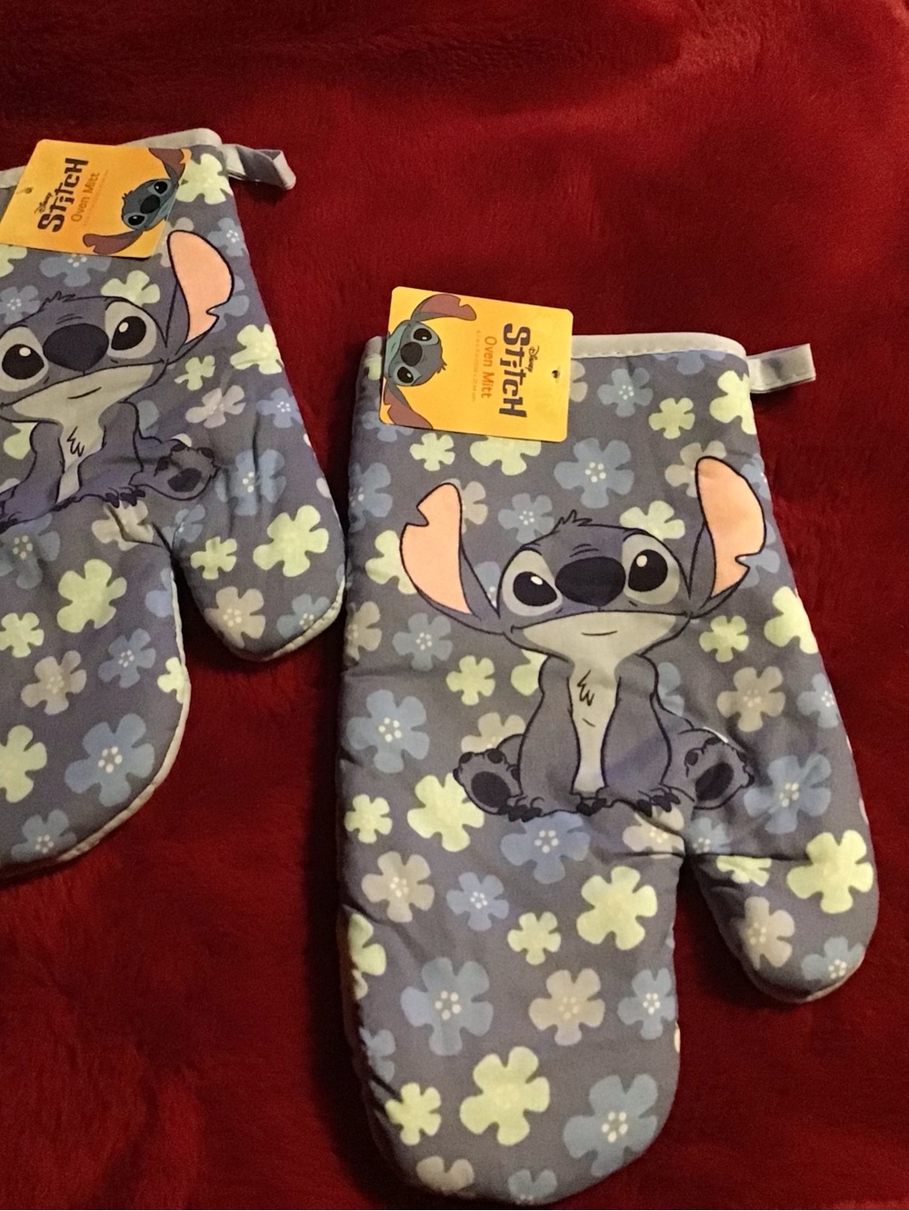 Set of two Disney Lilo & Stitch Oven Mitts - Blue Floral